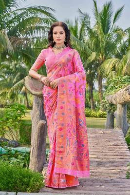 Pink -Coloured Floral Silk Blend Saree 1