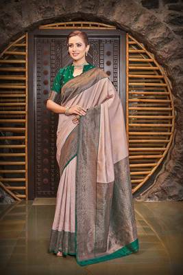 Ethnic Motifs Woven Design Zari Silk Blend Kanjeevaram Saree 1