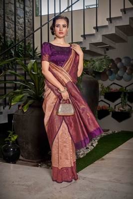 Ethnic Motifs Woven Design Zari Silk Blend Kanjeevaram Saree 2