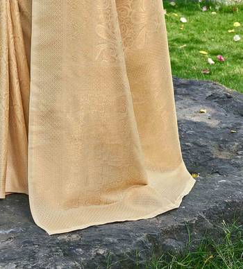 Ethnic Motifs Woven Design Zari Silk Blend Faux Banarasi Saree 5