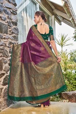 Ethnic Motifs Woven Design Zari Silk Blend Kanjeevaram Saree 4