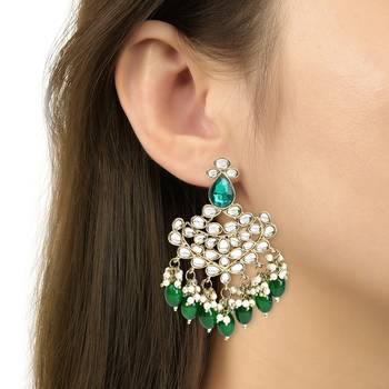Traditional Kundan Pearl Hanging Choker Necklace Jewellery Set With Earrings & Maang Tikka 6