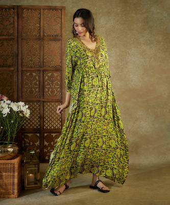 Green printed kaftan dress 1