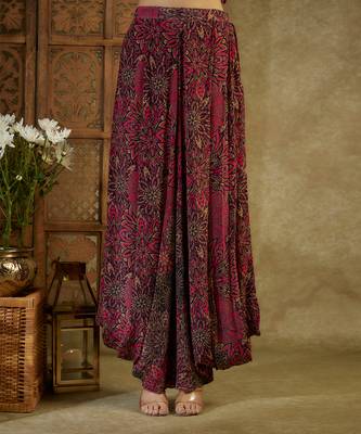 Pink printed pleated dhoti set 2