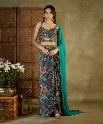 Green printed drape skirt set 1