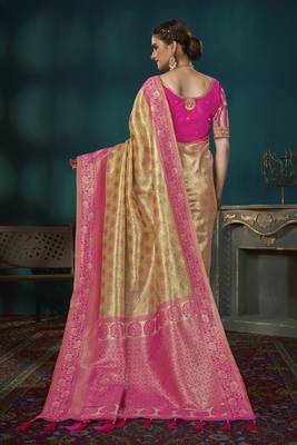 Manohari Yellow & Pink Faux Banarasi Silk Saree With Unstitch Blouse Piece 2