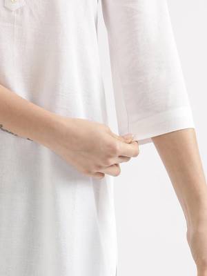White Solid A-Line Rayon kurta 8