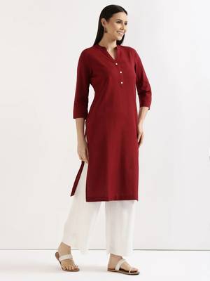 Maroon Solid A-Line Rayon Kurta 2