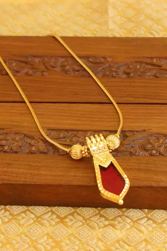 Kerala style gold plated palakka necklace