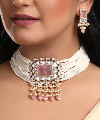 Carved rose quartz & pearls chocker set 1