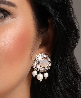 Mother of pearl & polki earrings 1