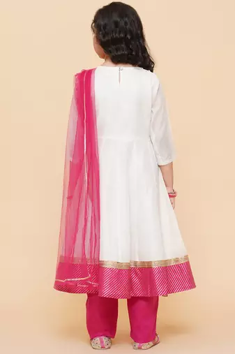 White Embroidered Cotton Kurta Set
