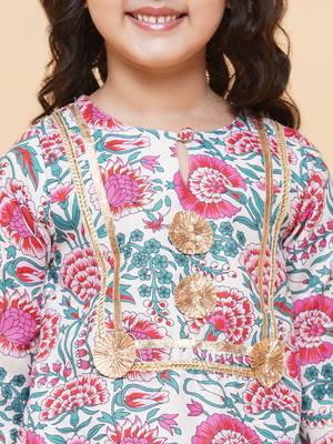 White Printed Cotton Kurta Set 4