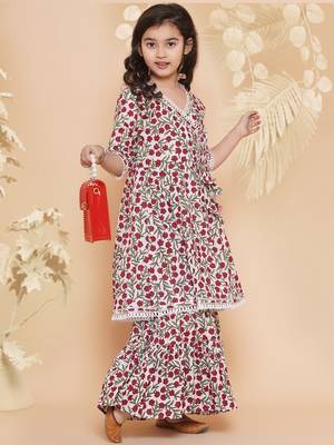 White Printed Pure Cotton Kurta Set 6