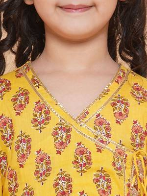 Yellow Printed Pure Cotton Kurta Set 2