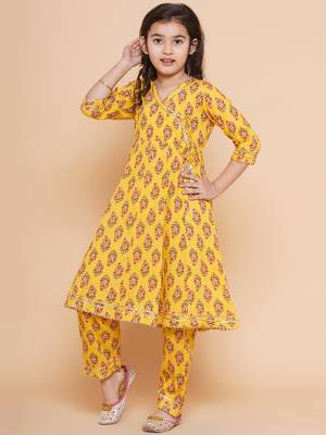 Yellow Printed Pure Cotton Kurta Set 4