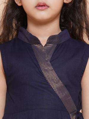Blue Solid Cotton Kurta Set 5