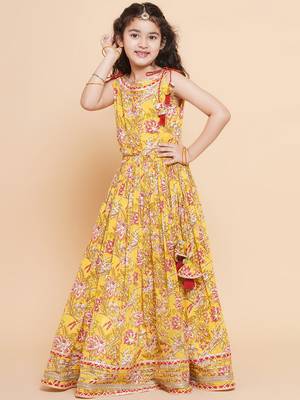 Yellow Printed Cotton Lehenga Choli Set 4
