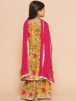 Yellow Printed Pure Cotton Kurta Set 3