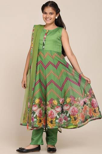 Green Printed Silk blend Kurta Set