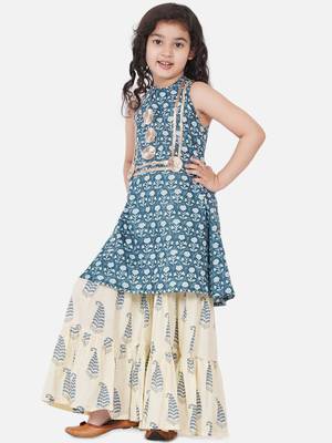 Blue Printed Cotton Blend Kurta Set 3