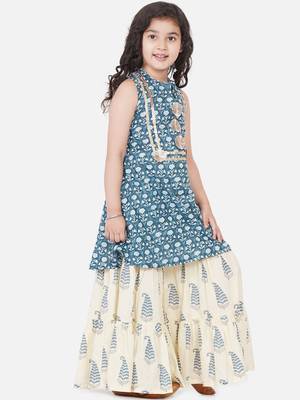 Blue Printed Cotton Blend Kurta Set 4