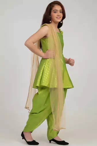 Green Solid Silk Blend Kurta Set