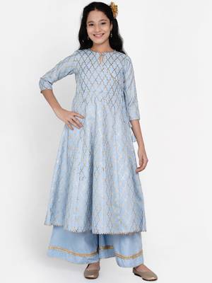 Blue Printed Cotton Blend Kurta Set 1