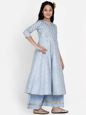 Blue Printed Cotton Blend Kurta Set 3