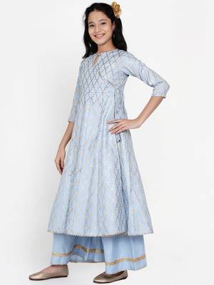 Blue Printed Cotton Blend Kurta Set 4