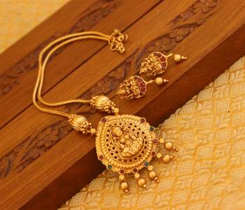 Matte finish temple necklace set 2