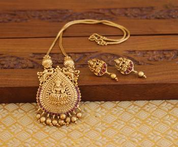Matte finish temple necklace set 1