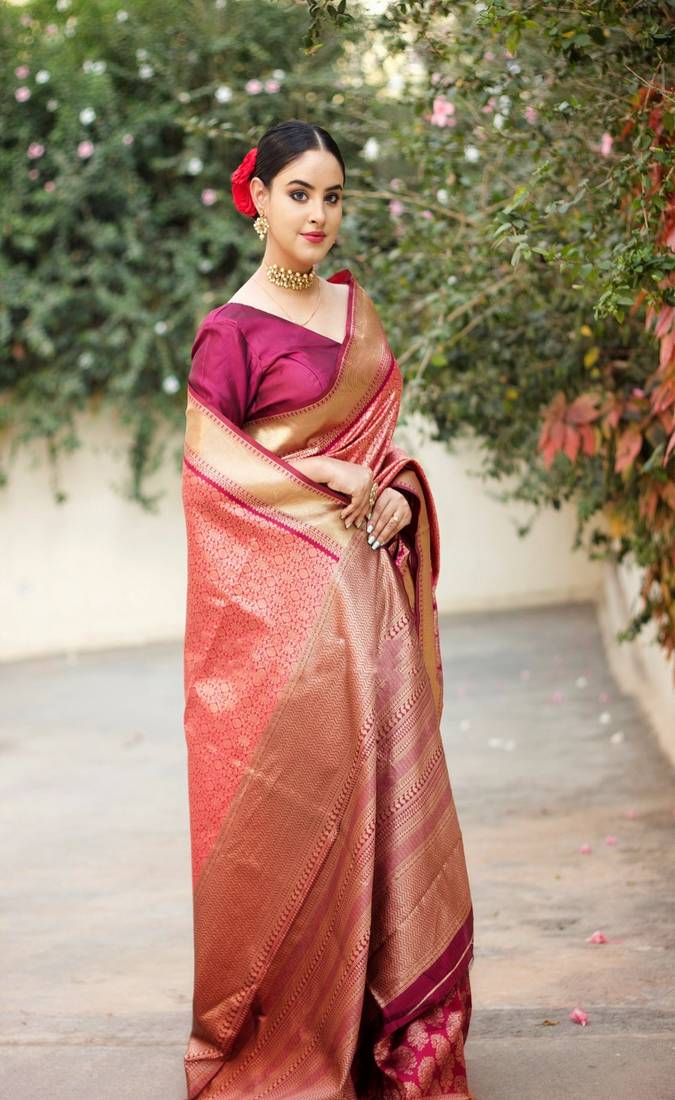PURPLE WOVEN Faux Faux Kanjivaram SILK SAREE WITH BLOUSE PIECE