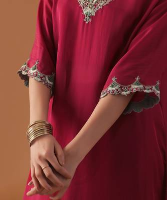 Mulberry organza kaftan kurta set 3