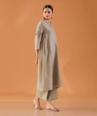 Pista green embroidered kurta set 3