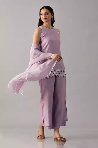 Lilac hand embroidered kurta set