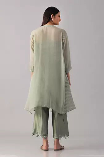 Green  organza  tunic set