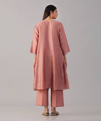 Pink hand embroidered  kurta set 3