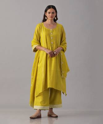 Yellow chanderi silk kurta set 1