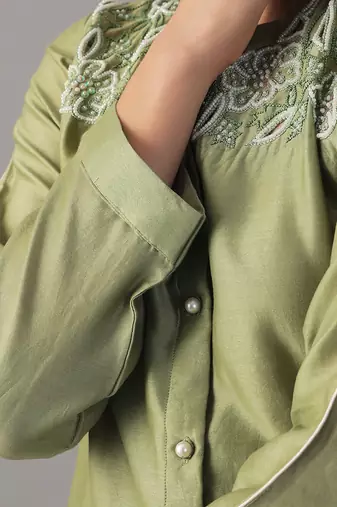 Green embroidered shirt  with pants