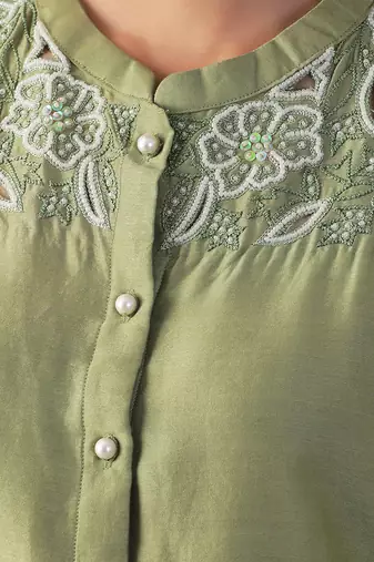 Green embroidered shirt  with pants