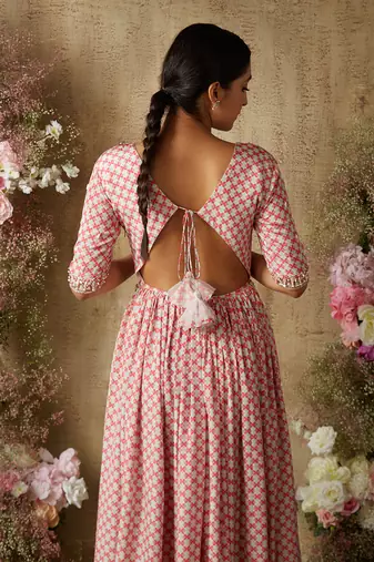 Pop pink anarkali