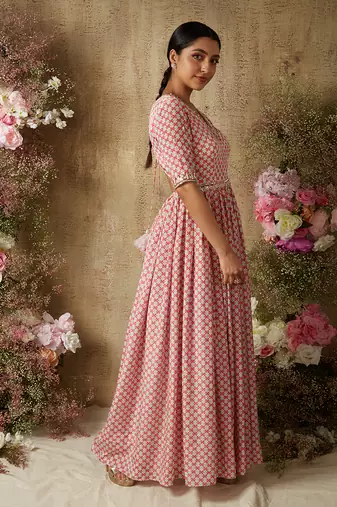 Pop pink anarkali