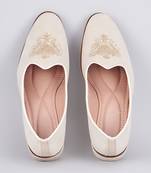 Off white embroidered suede slip on juttis