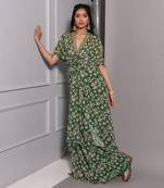 Green knoted kaftan set