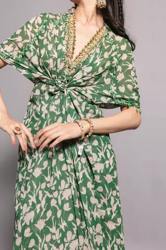 Green knoted kaftan set