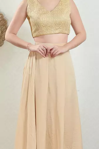 Padded Brocade V-Neck Blouse