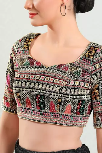 Padded Brocade Sweatheart Neck Blouse