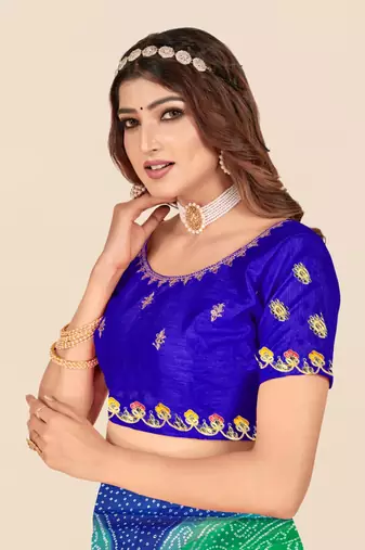 Blue georgette bandhani saree with unstitched blouse piece