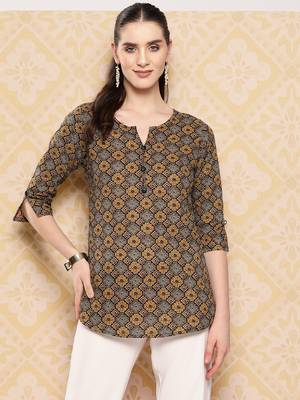  brown geometric alia-cut top 1